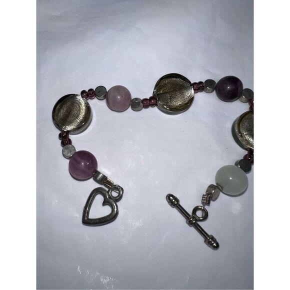 Glass Bead and Heart Toggle Bracelet - Picture 3 of 6